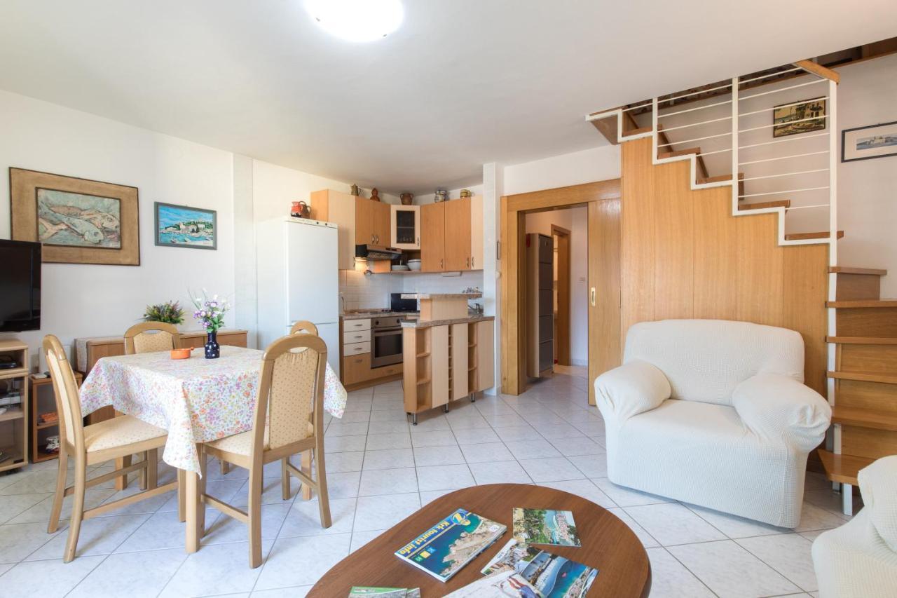 Apartment Glorija With Balcony Baška Exterior foto